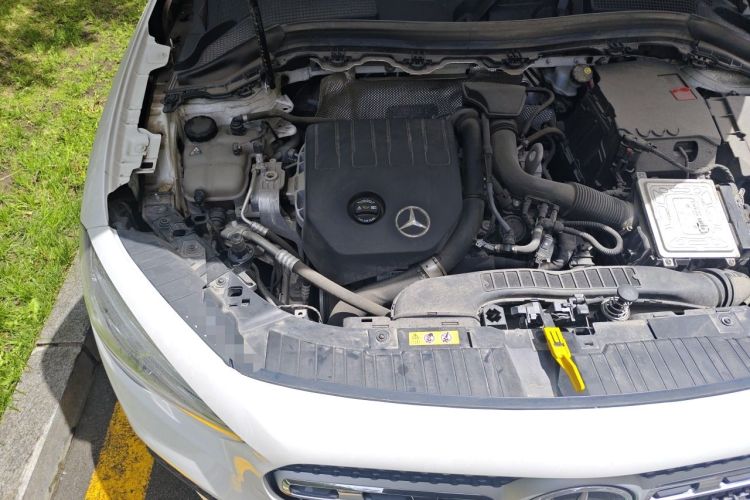 Used Mercedes-Benz GLA 2023 GLA 200 Engine Bay Right