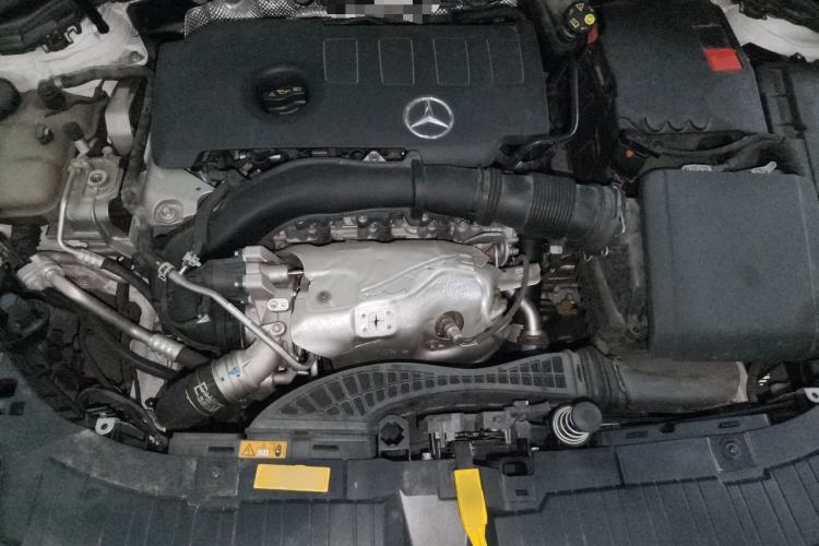 Used Mercedes-Benz GLA 2023 GLA 220 Engine Bay