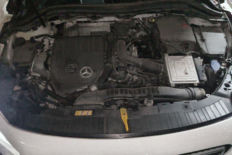 Used Mercedes-Benz GLA 2023 GLA 200 Engine Bay