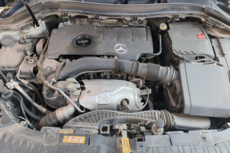 Used Mercedes-Benz GLA 2023 GLA 220 Engine Bay