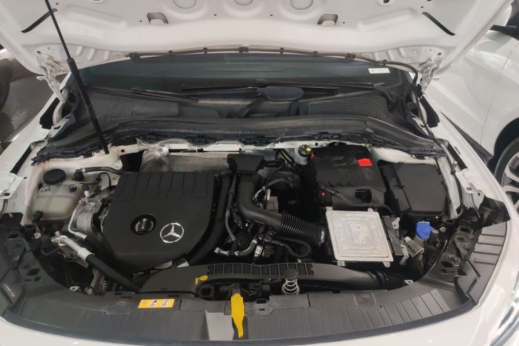 Used Mercedes-Benz GLA 2023 GLA 200 Engine Bay