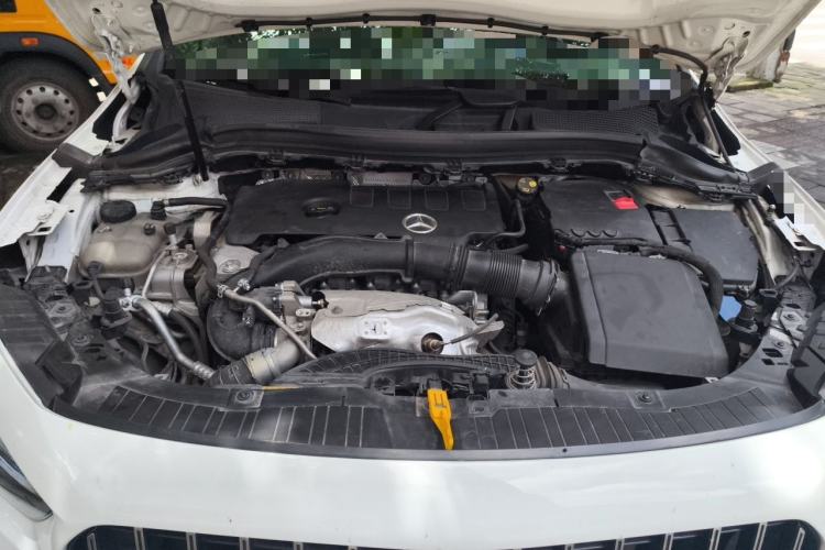 Used Mercedes-Benz GLA 2023 GLA 220 Engine Bay