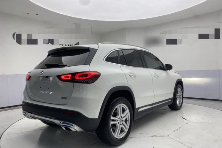 Used Mercedes-Benz GLA 2023 Facelifted GLA 200 Exterior 1