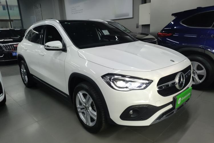 Used Mercedes-Benz GLA 2023 GLA 200 Exterior 2