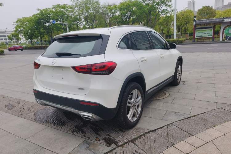 Used Mercedes-Benz GLA 2023 GLA 200 Exterior 2