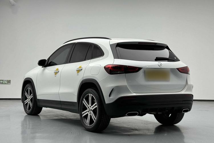 Used Mercedes-Benz GLA 2023 GLA 220 4MATIC Exterior 3