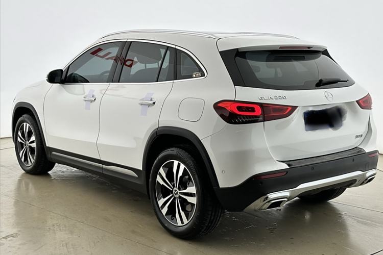 Used Mercedes-Benz GLA 2023 GLA 220 Exterior 3