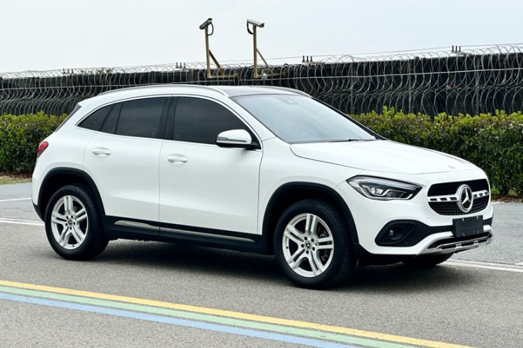 Used Mercedes-Benz GLA 2023 GLA 200 Exterior 3