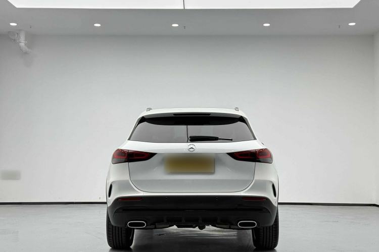 Used Mercedes-Benz GLA 2023 GLA 220 4MATIC Exterior 4