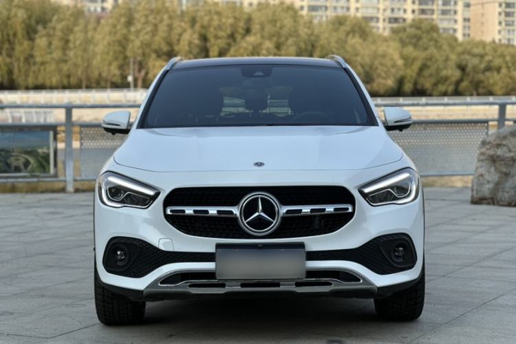 Used Mercedes-Benz GLA 2023 GLA 200 Exterior 4