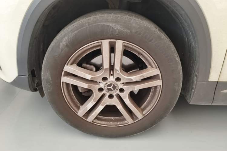 Used Mercedes-Benz GLA 2023 GLA 200 Exterior 4