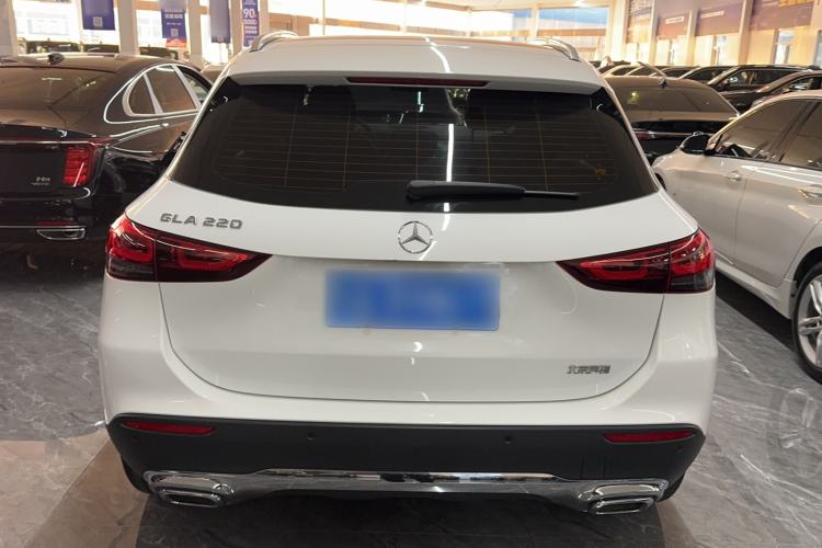 Used Mercedes-Benz GLA 2023 GLA 220 Exterior 4