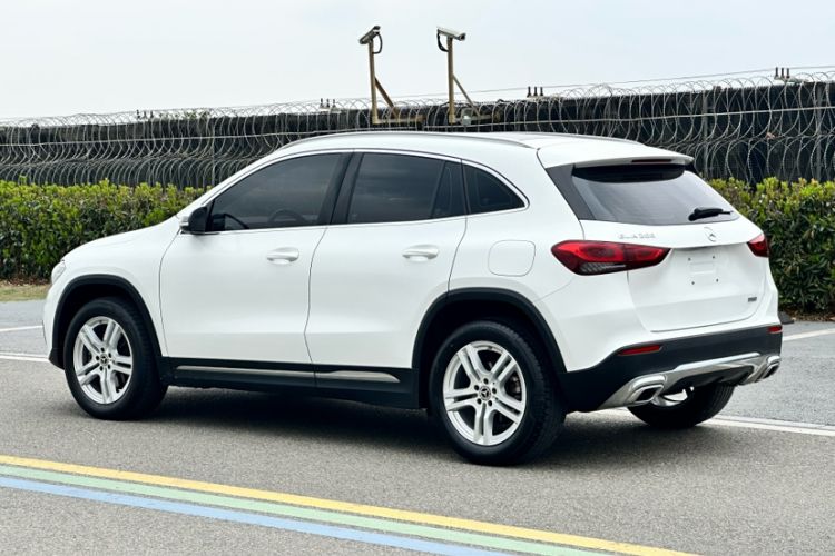 Used Mercedes-Benz GLA 2023 GLA 200 Exterior 4