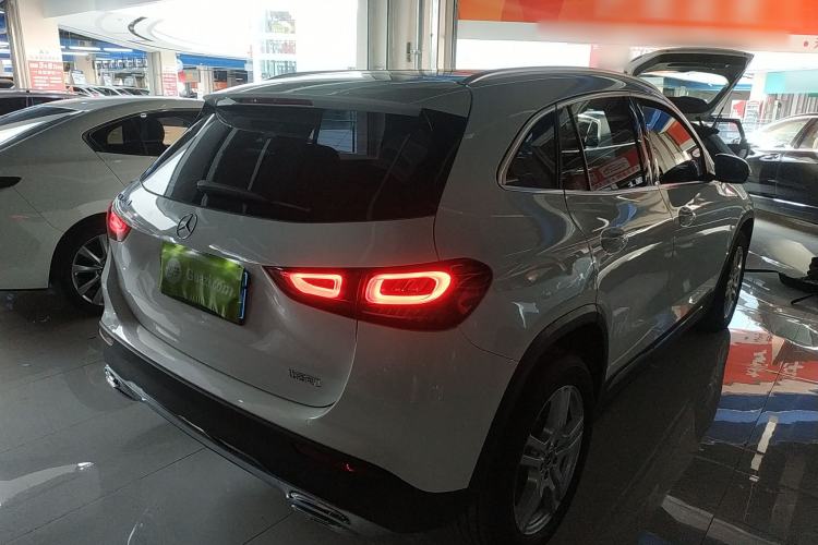 Used Mercedes-Benz GLA 2023 Facelifted GLA 200 Exterior 5