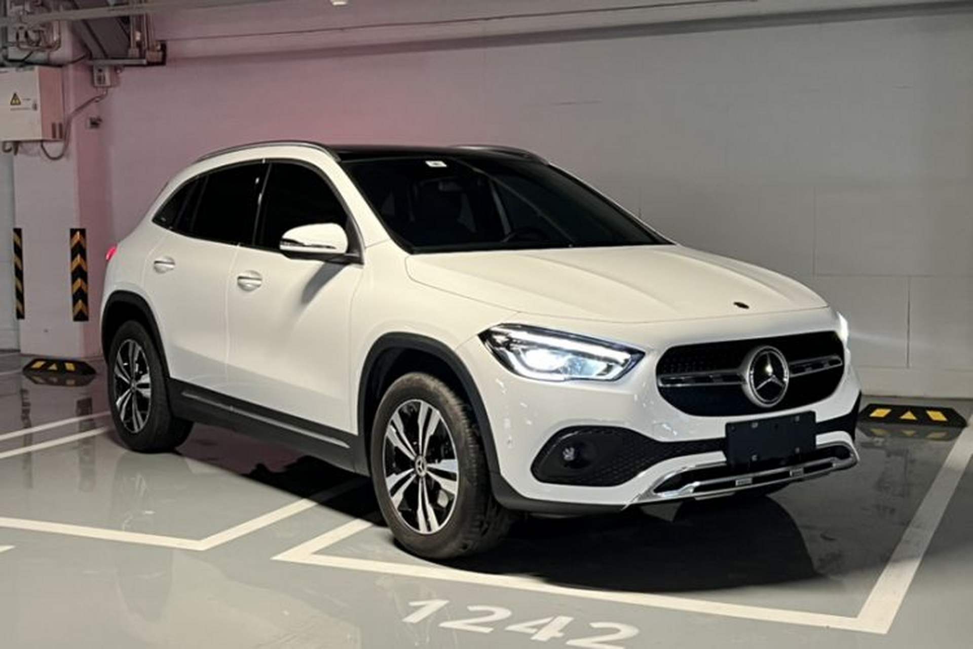 Used Mercedes-Benz GLA 2023 GLA 220 Exterior 6