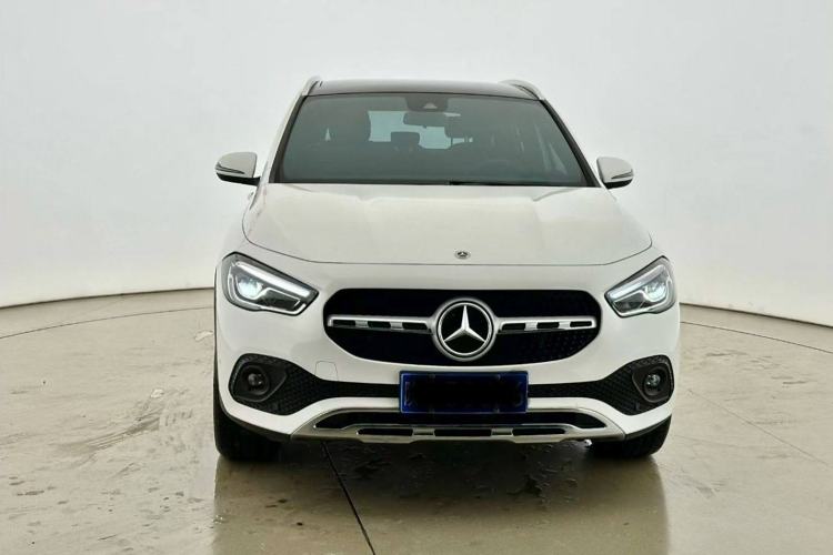 Used Mercedes-Benz GLA 2023 GLA 220 Exterior 9