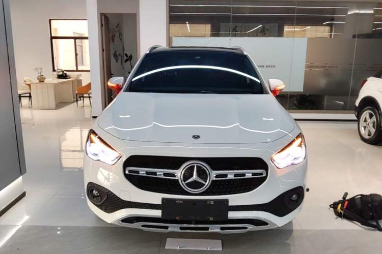 Used Mercedes-Benz GLA 2023 Facelifted GLA 200 Front