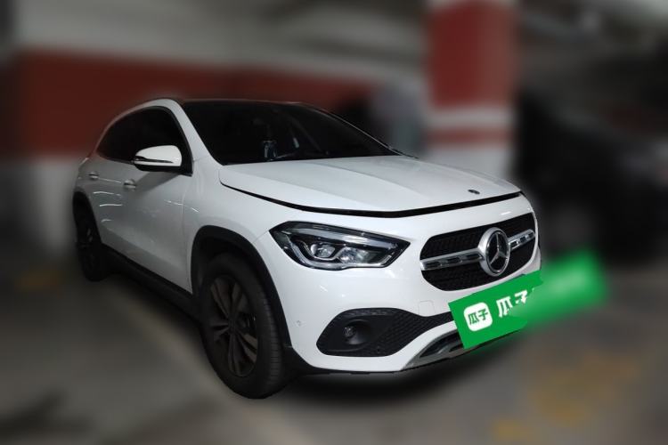 Used Mercedes-Benz GLA 2023 GLA 220 Front Right 45 Deg