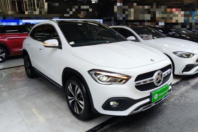 Used Mercedes-Benz GLA 2023 GLA 220 Front Right 45 Deg