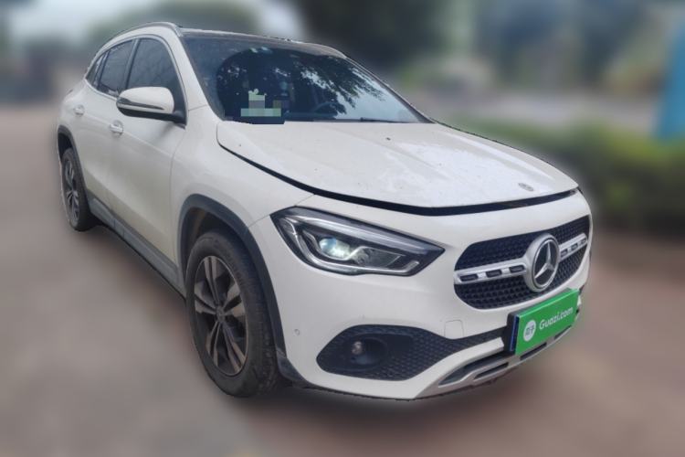 Used Mercedes-Benz GLA 2023 GLA 220 Front Right 45 Deg