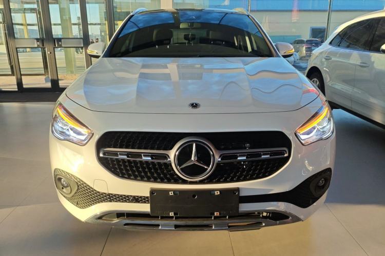 Used Mercedes-Benz GLA 2023 GLA 200 Front