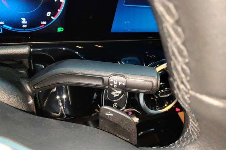 Used Mercedes-Benz GLA 2023 Facelifted GLA 200 Gear Lever