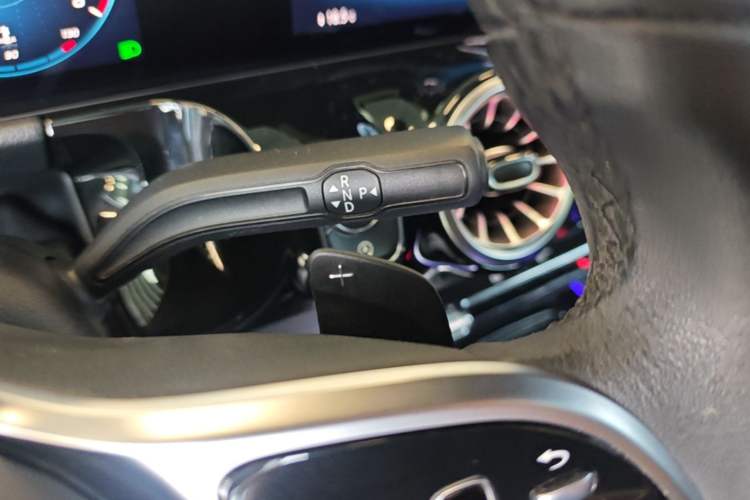 Used Mercedes-Benz GLA 2023 GLA 220 Gear Lever