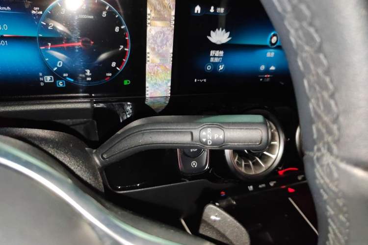 Used Mercedes-Benz GLA 2023 GLA 220 Gear Lever