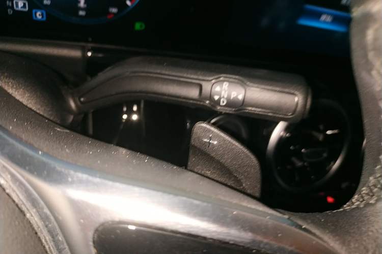 Used Mercedes-Benz GLA 2023 Facelifted GLA 200 Gear Lever