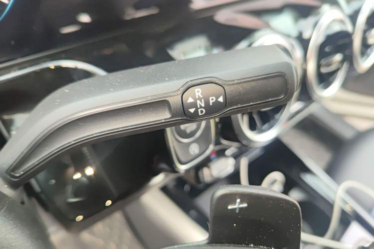 Used Mercedes-Benz GLA 2023 Facelifted GLA 200 Gear Lever
