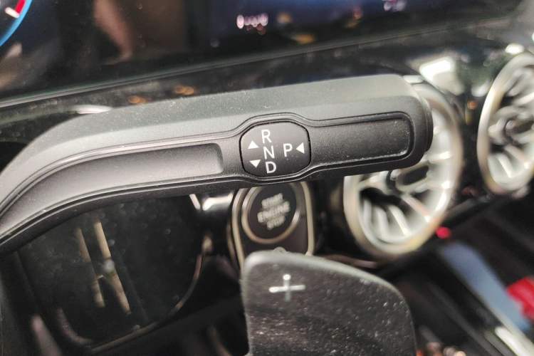 Used Mercedes-Benz GLA 2023 GLA 220 Gear Lever
