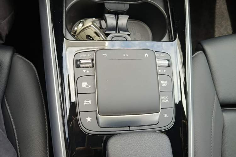 Used Mercedes-Benz GLA 2023 GLA 220 Gear Lever