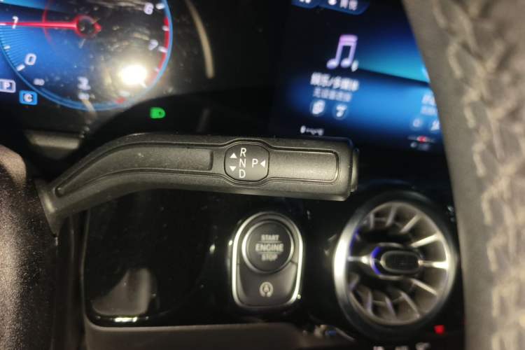 Used Mercedes-Benz GLA 2023 GLA 220 Gear Lever