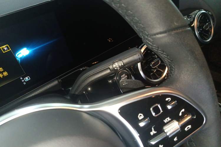 Used Mercedes-Benz GLA 2023 GLA 200 Gear Lever
