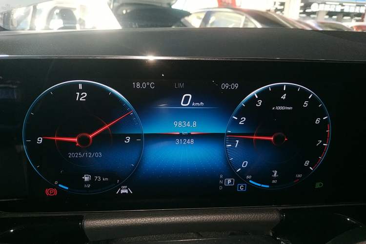 Used Mercedes-Benz GLA 2023 Facelifted GLA 200 Instrument Cluster