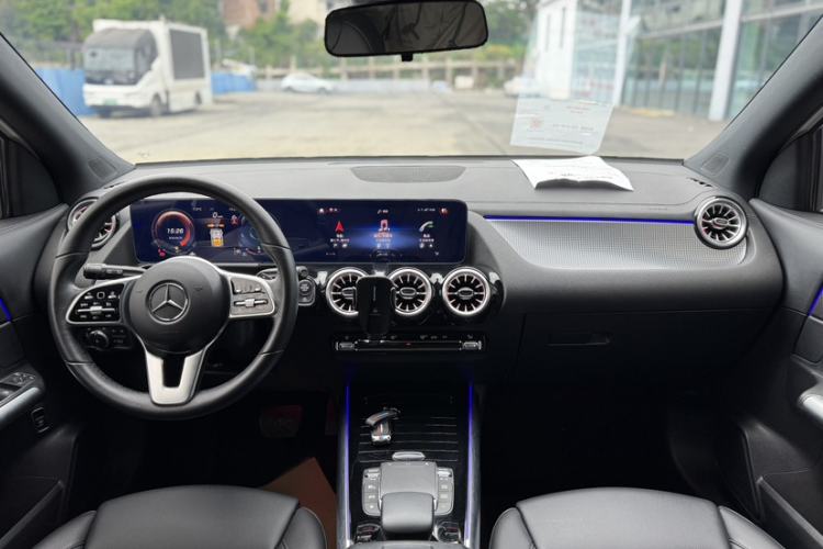Used Mercedes-Benz GLA 2023 GLA 220 Interior 1