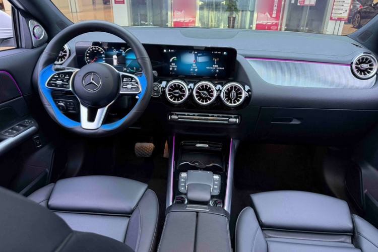 Used Mercedes-Benz GLA 2023 GLA 220 Interior 1