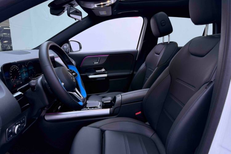 Used Mercedes-Benz GLA 2023 GLA 220 Interior 3