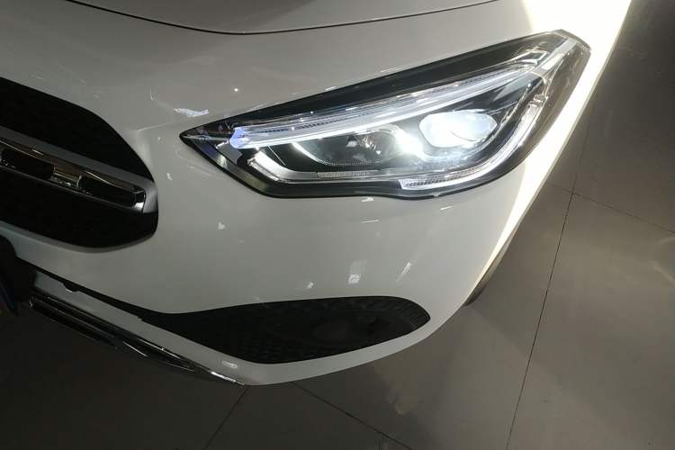 Used Mercedes-Benz GLA 2023 Facelifted GLA 200 Left Front Headlight