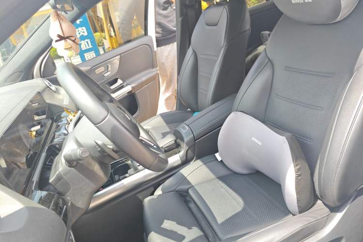 Used Mercedes-Benz GLA 2023 GLA 220 Left Front Seat