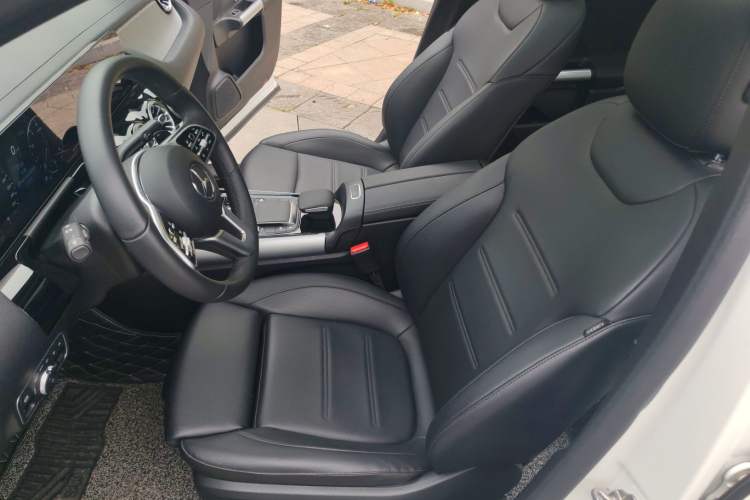 Used Mercedes-Benz GLA 2023 GLA 200 Left Front Seat