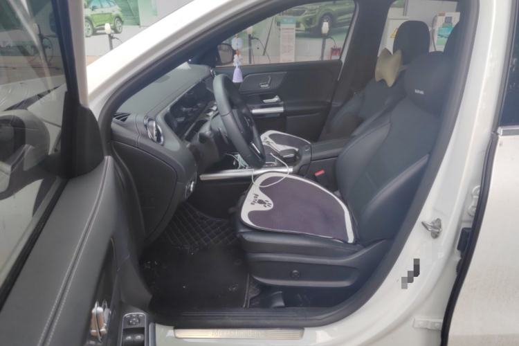 Used Mercedes-Benz GLA 2023 GLA 220 Left Front Seat