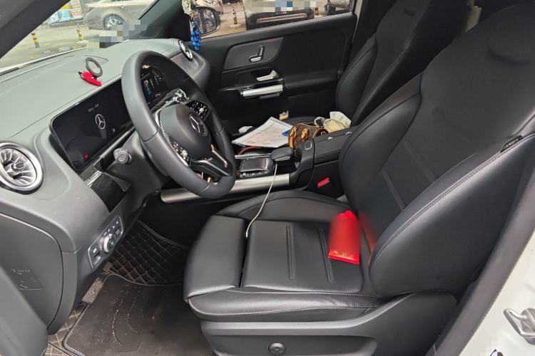 Used Mercedes-Benz GLA 2023 GLA 220 Left Front Seat