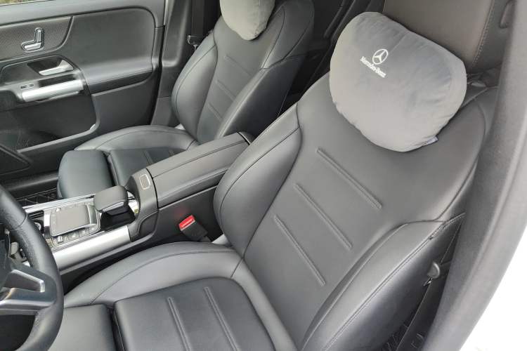 Used Mercedes-Benz GLA 2023 GLA 220 Left Front Seat