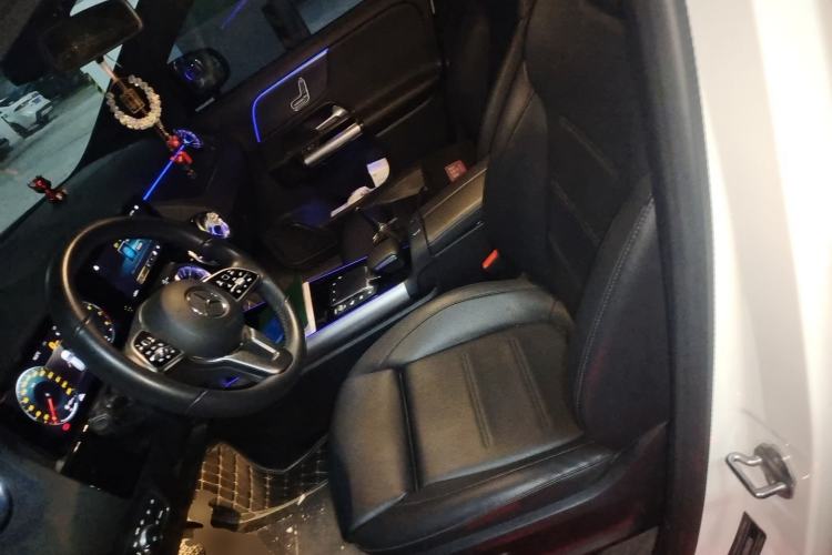 Used Mercedes-Benz GLA 2023 GLA 220 Left Front Seat
