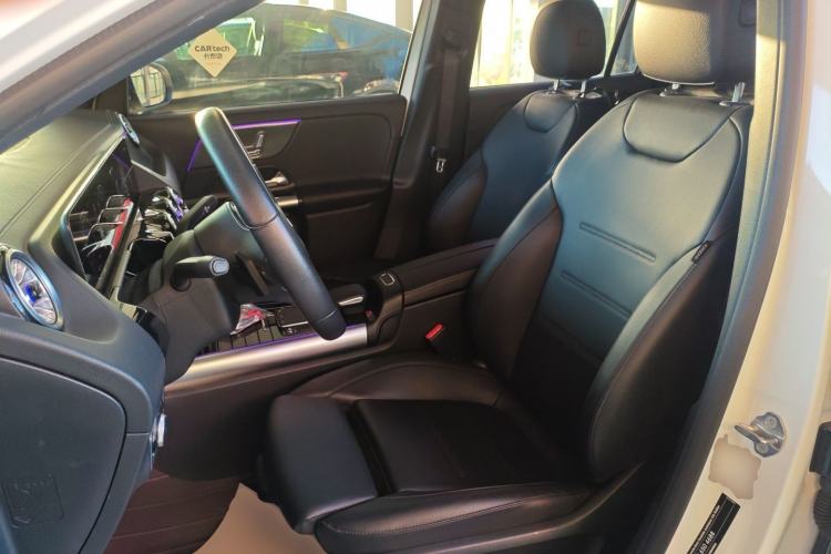 Used Mercedes-Benz GLA 2023 GLA 200 Left Front Seat