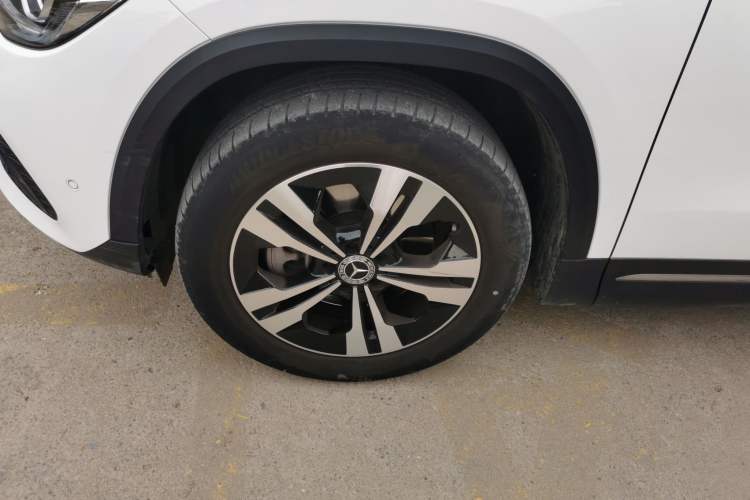 Used Mercedes-Benz GLA 2023 GLA 220 Left Front Wheel Hub