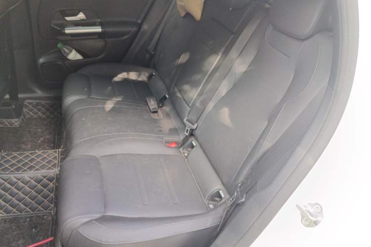 Used Mercedes-Benz GLA 2023 GLA 220 Left Rear Seat