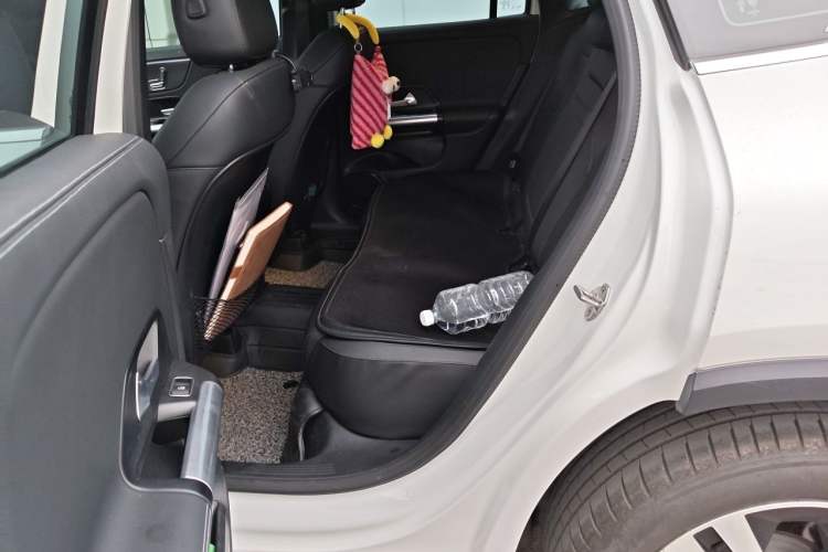 Used Mercedes-Benz GLA 2023 GLA 220 Left Rear Seat