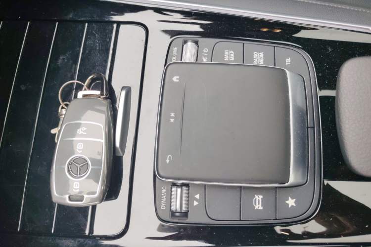 Used Mercedes-Benz GLA 2023 GLA 200 Left Rear Seat